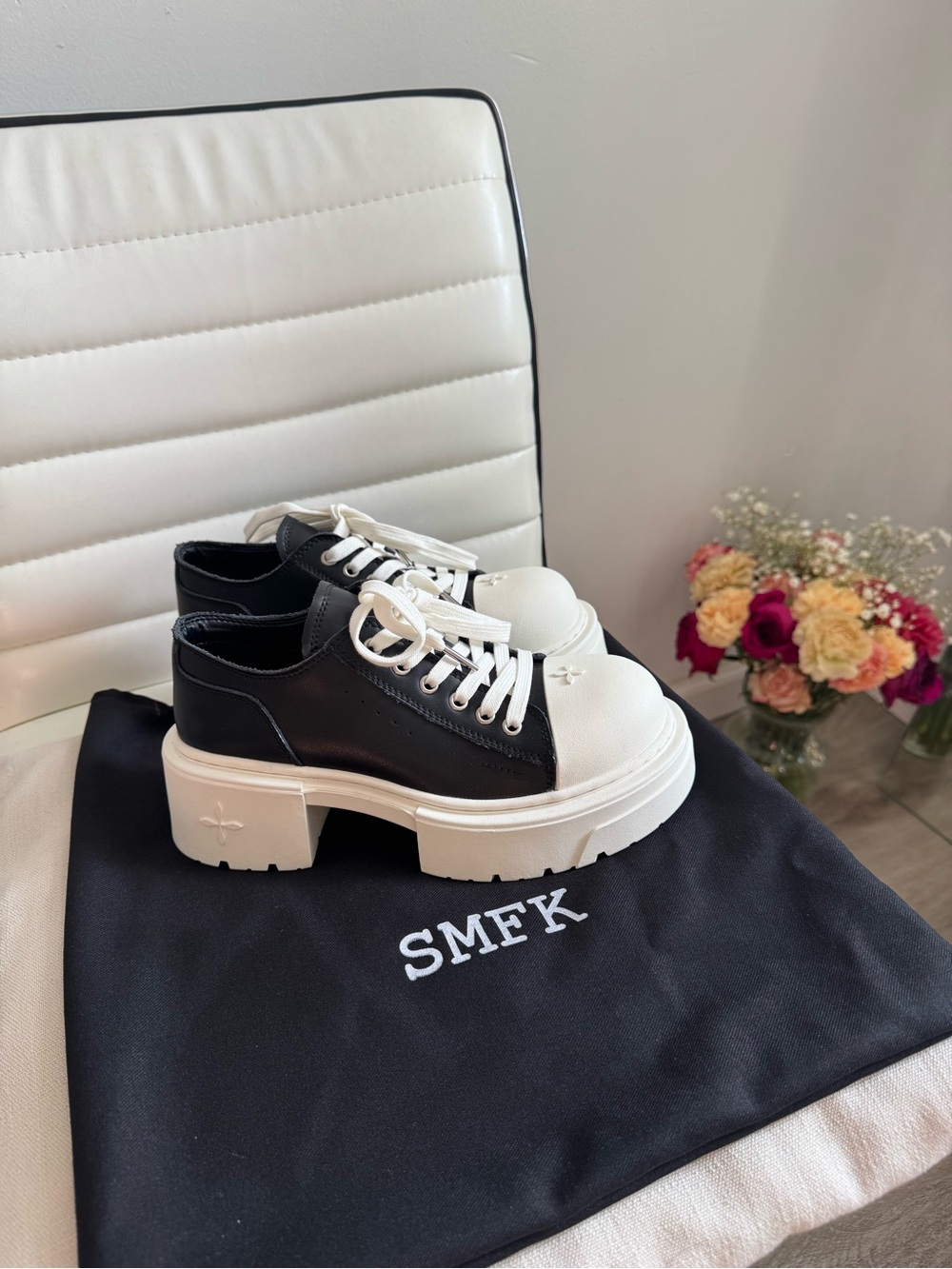 New SMFK Classic Derby Shoes size 36 black and white chunky platform